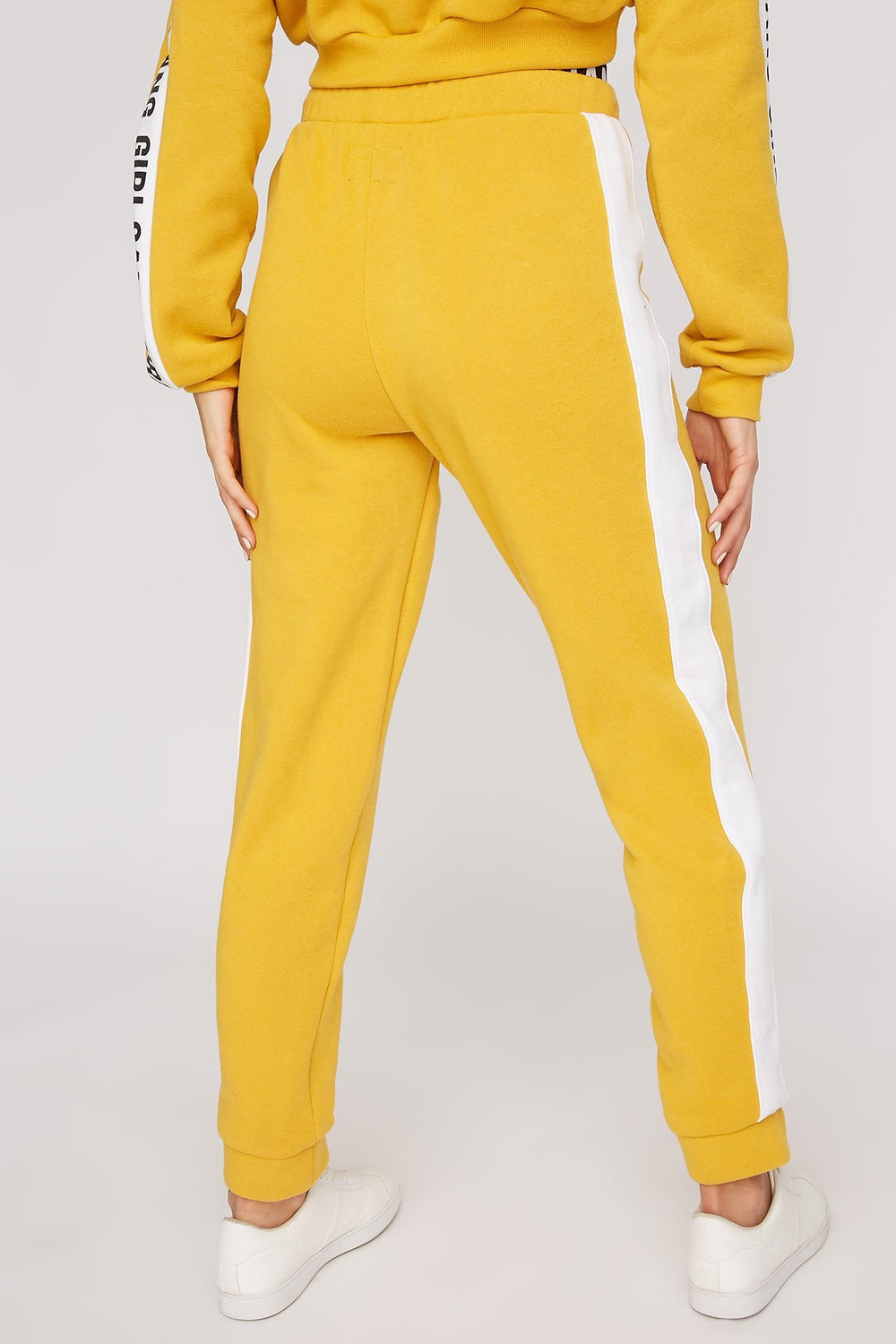 Women Pantalon de jogging avec rayures latérales à bande de taille imprimée et taille coulissante Gold