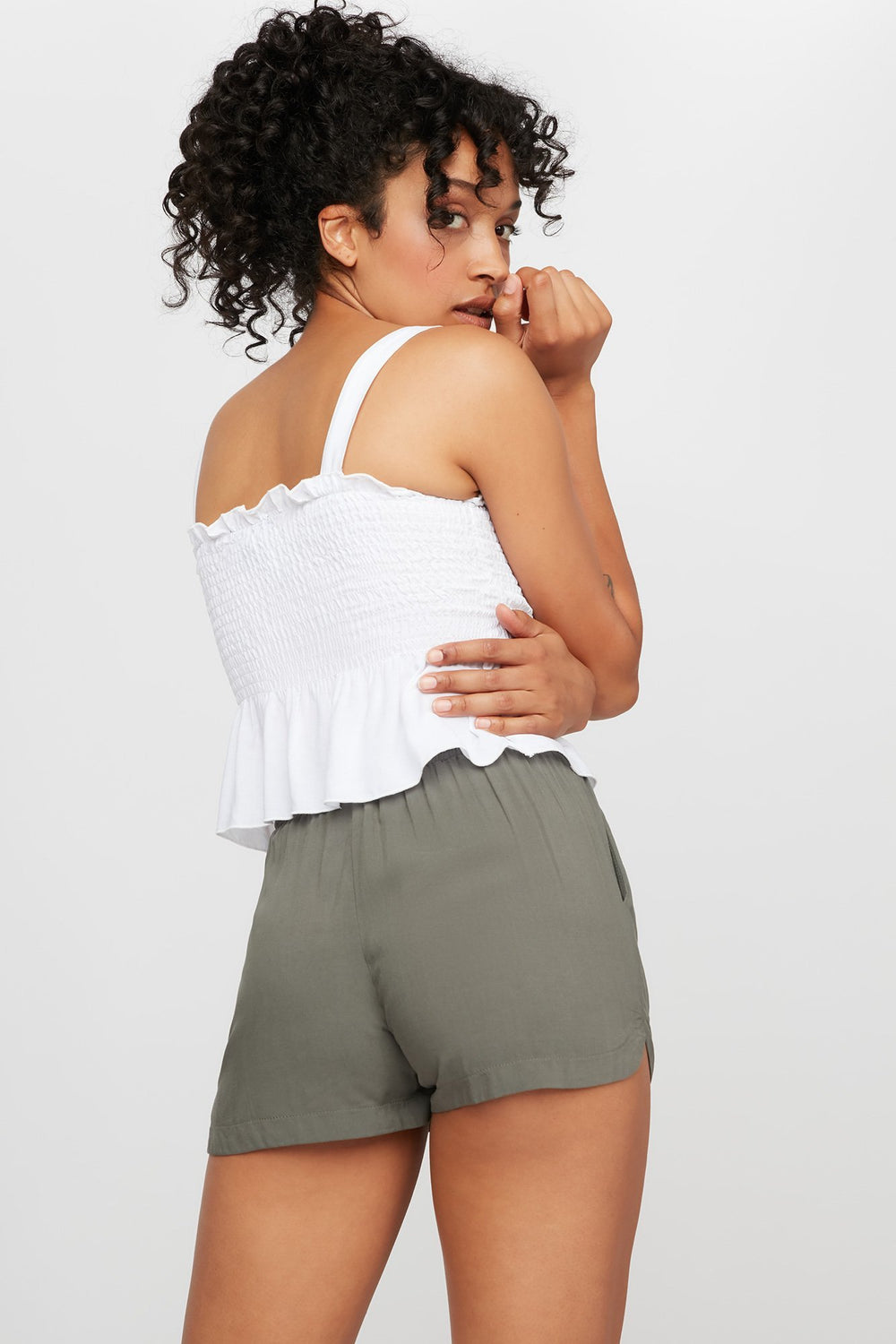Women High-Rise Lightweight Dolphin Hem Drawstring Short Green