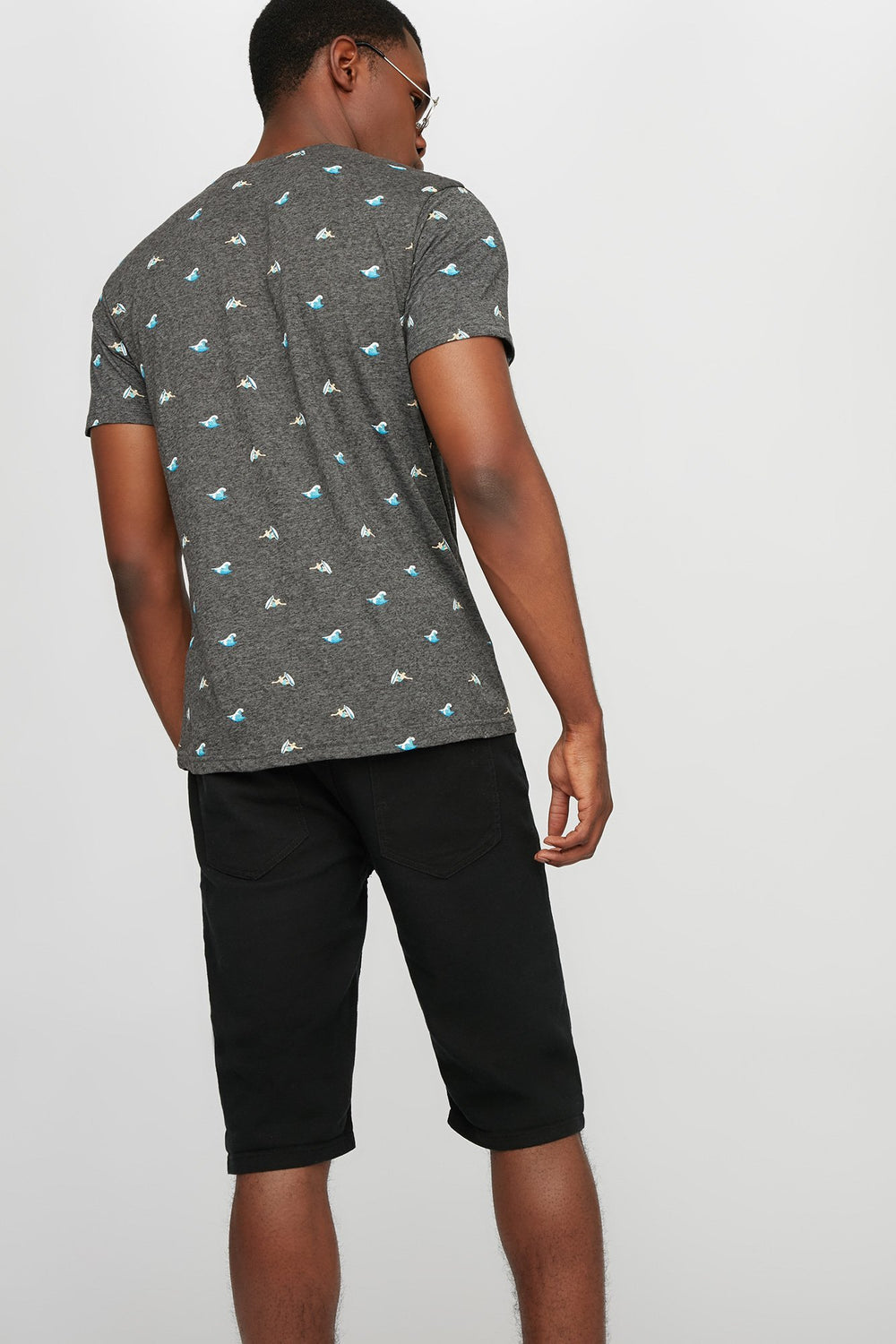 Men T-shirt à encolure dégagée et petits motifs Gris Noir