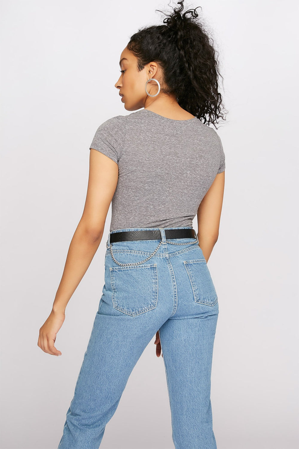 Women T-shirt de base teint par espacements à encolure en V Gris Noir