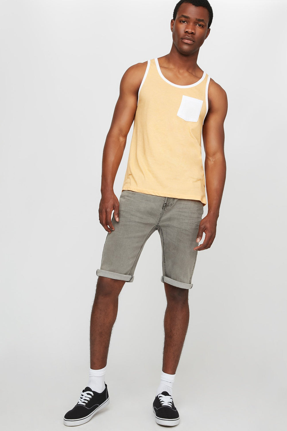 Men Short en denim mince à revers roulés gris Gris