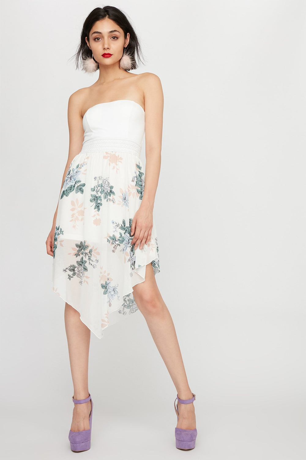 Women Robe asymétrique fleurie sans bretelles Ivoire