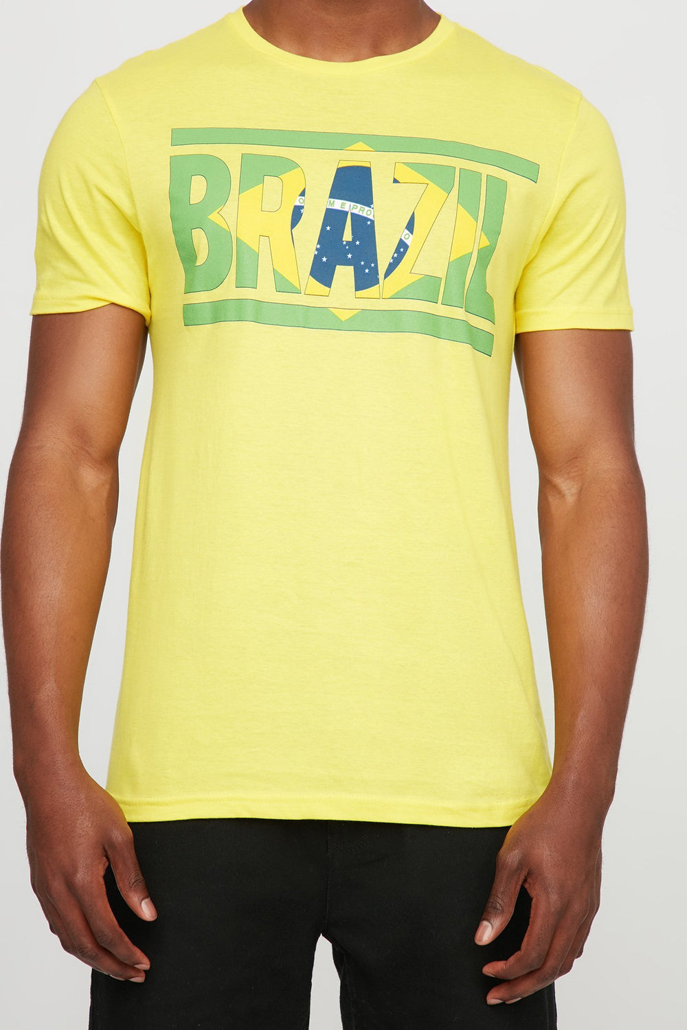 Men T-shirt à imprimé World Cup Brazil avec encolure dégagée Jaune