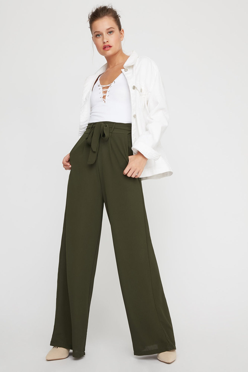 Women Jupe-culotte légère à taille haute avec attache Kaki