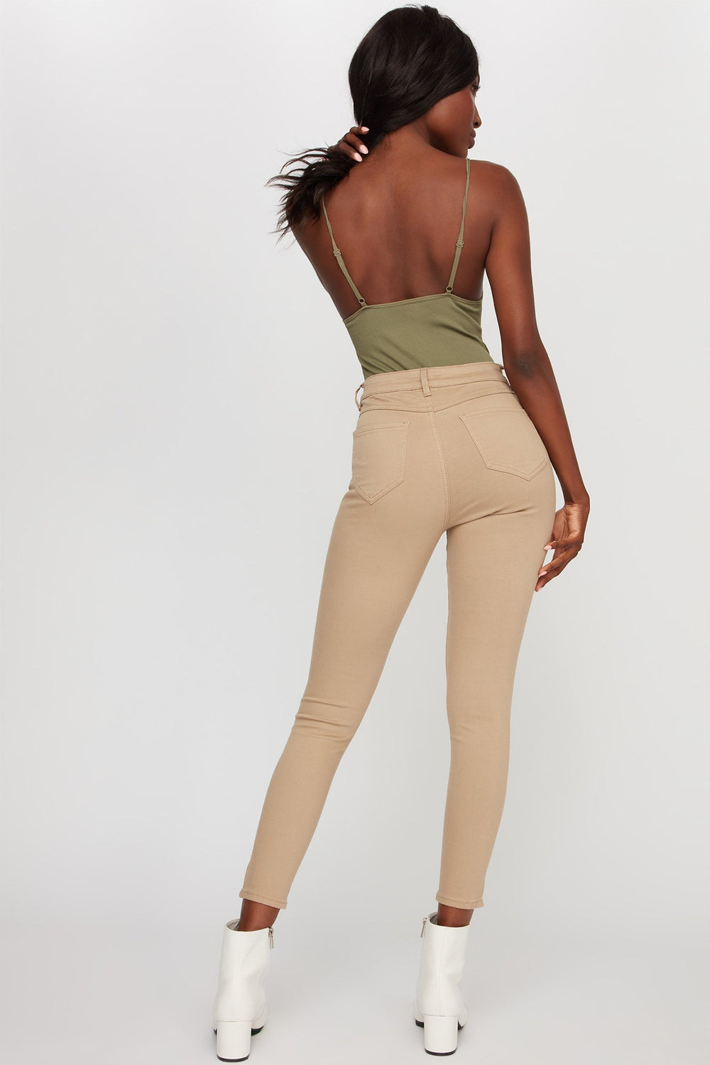 Women Jean étroit Cali à taille haute chameau Kaki