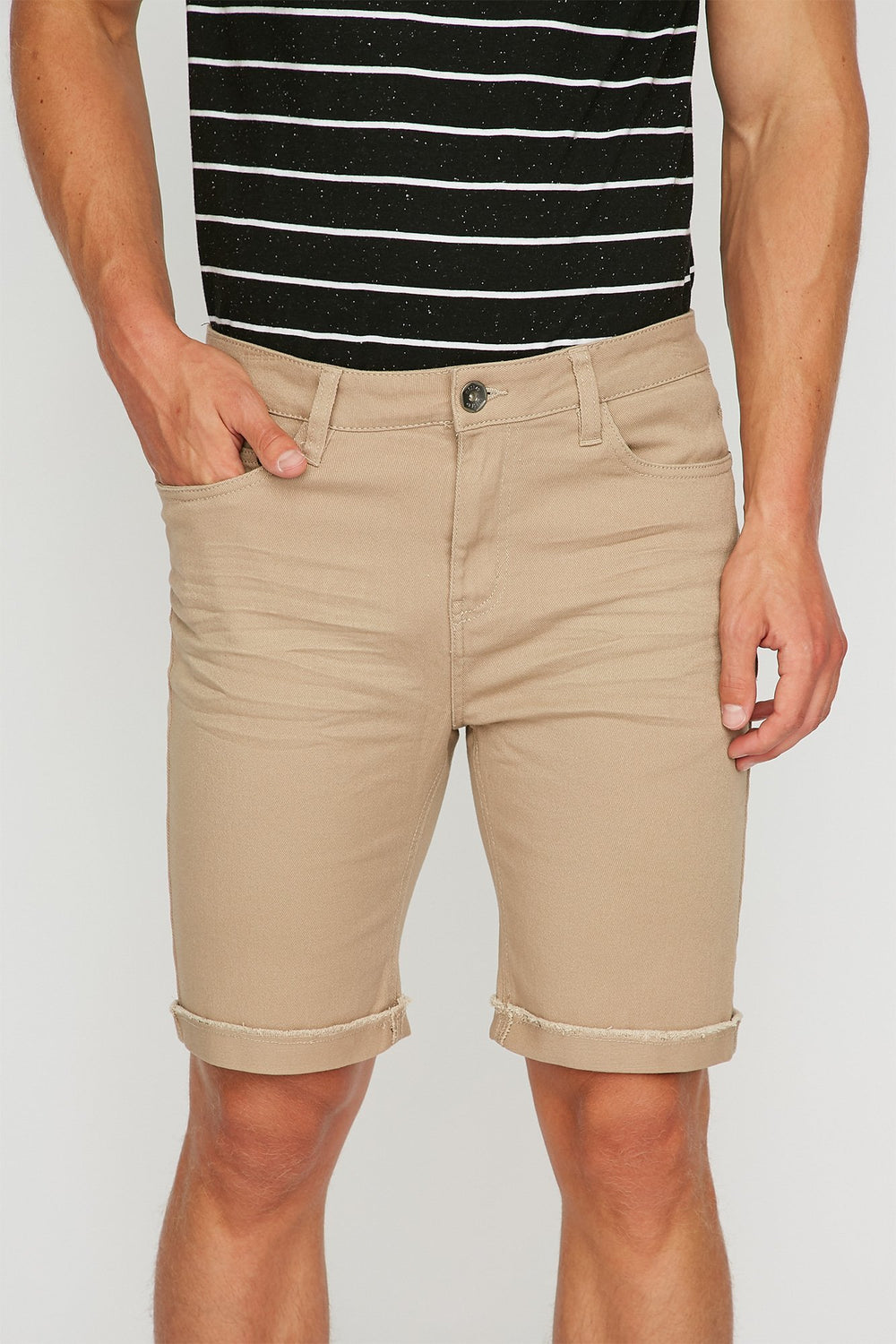 Men Short étroit en denim à revers Kaki