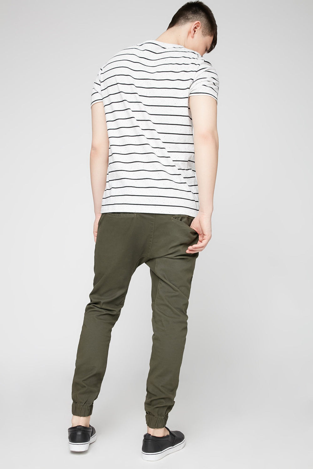 Men Olive Twill Drawstring Jogger Khaki