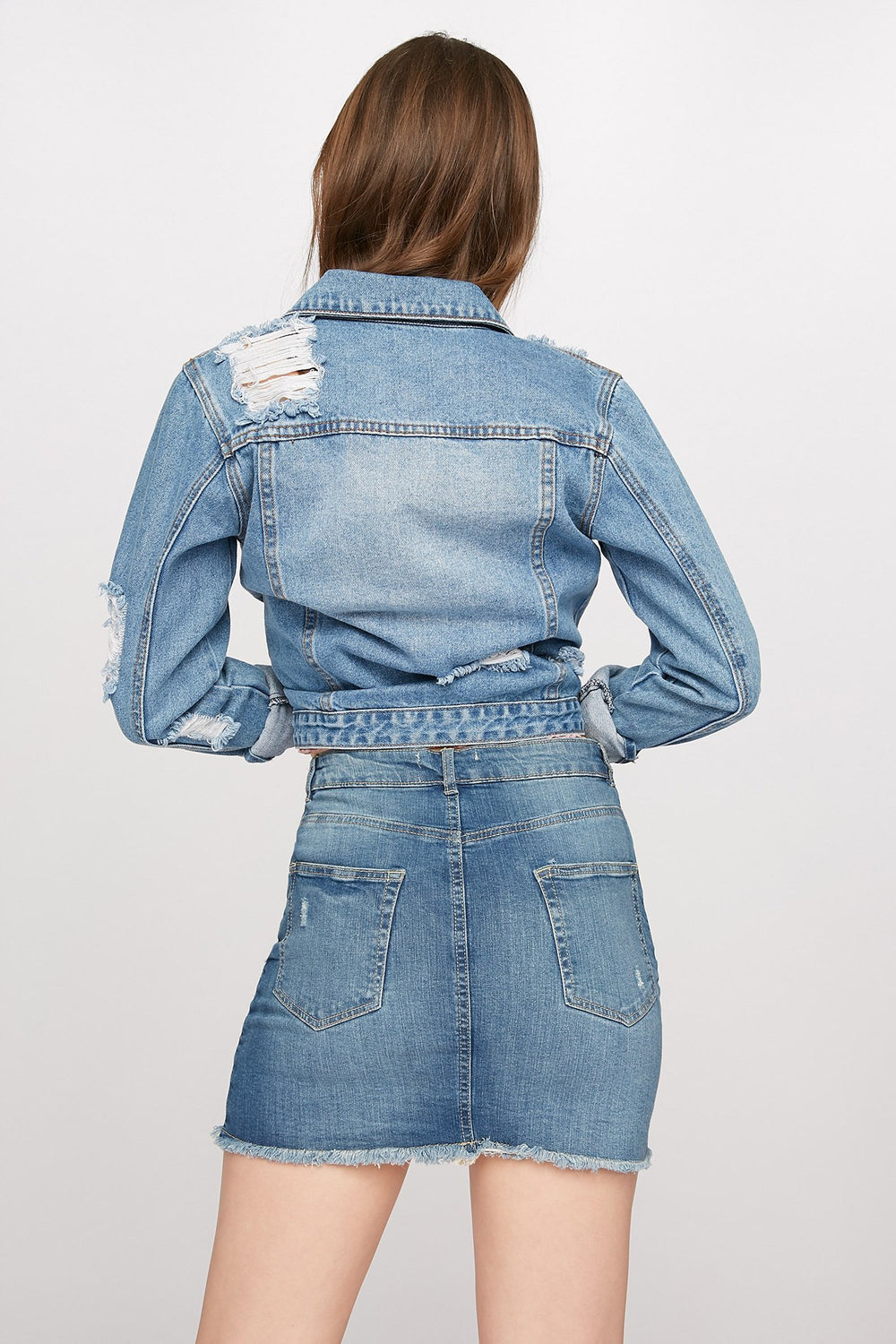 Women High-Rise Floral Embroidered Frayed Hem Denim Mini Skirt Light Denim Blue