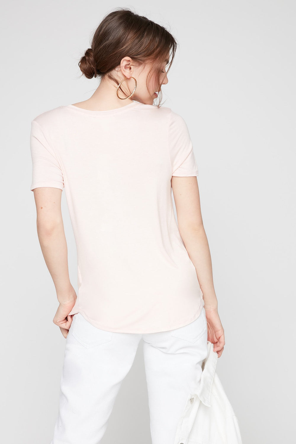 Women Basic V-Neck Pocket T-Shirt Light Pink