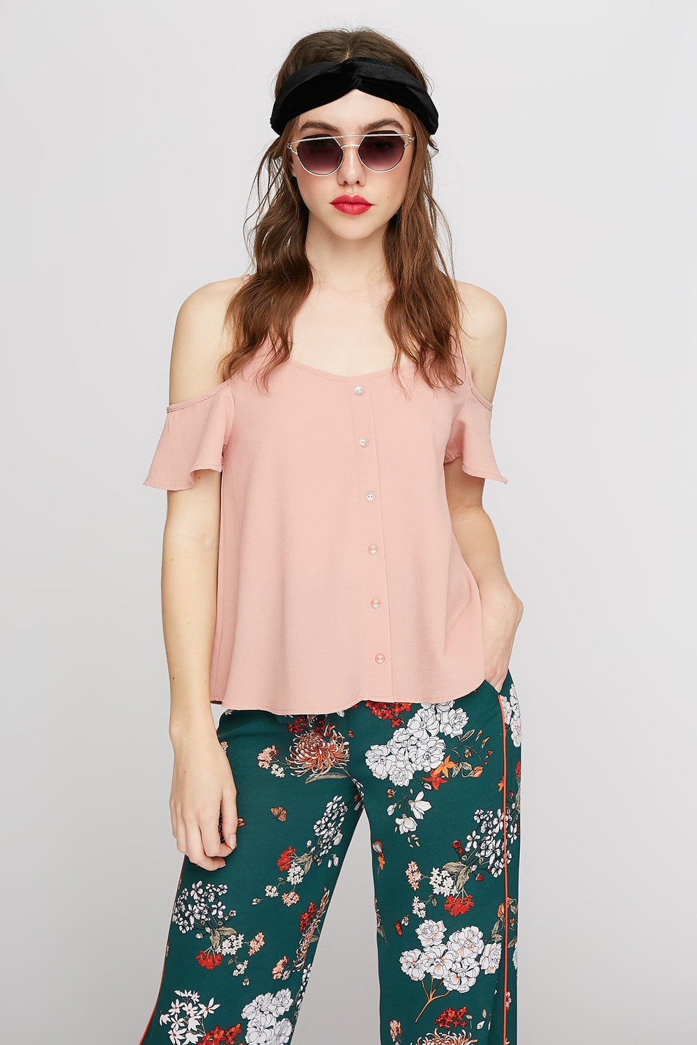 Women Blouse boutonnée à épaules dénudées Mauve