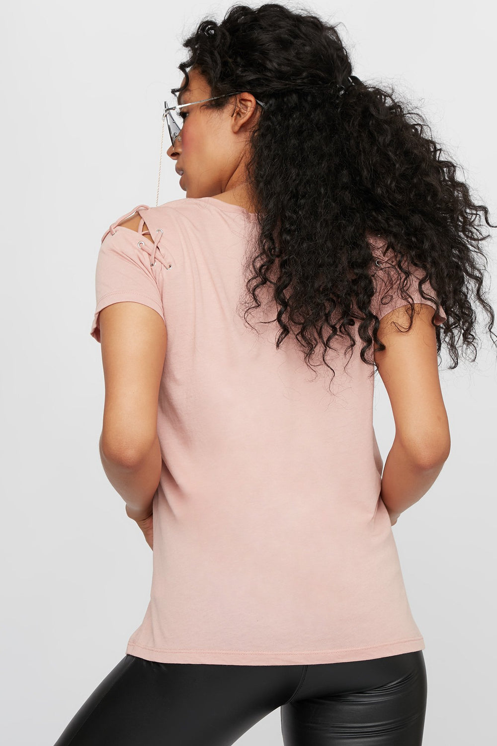 Women Caged Shoulder T-Shirt Mauve