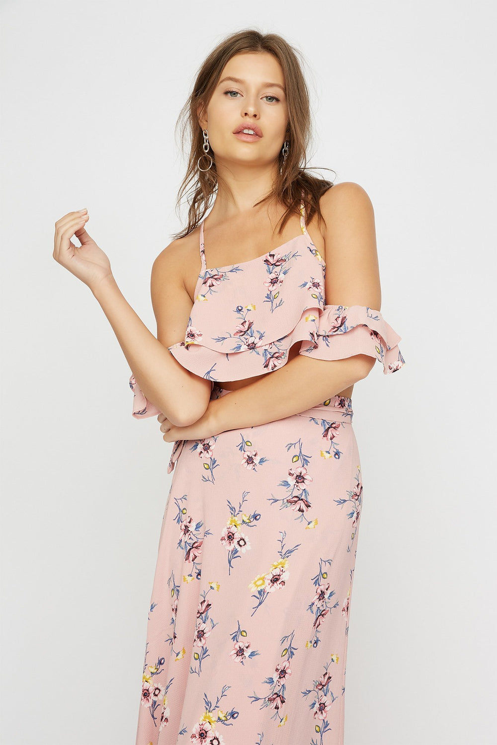 Women Cold Shoulder Floral Ruffle Cropped Blouse Mauve
