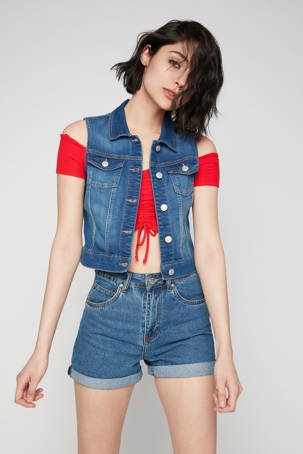Women Classic Cropped Denim Vest Medium Blue