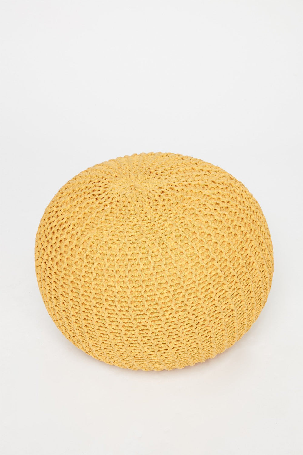 Women Pouf en macramé crocheté Moutarde
