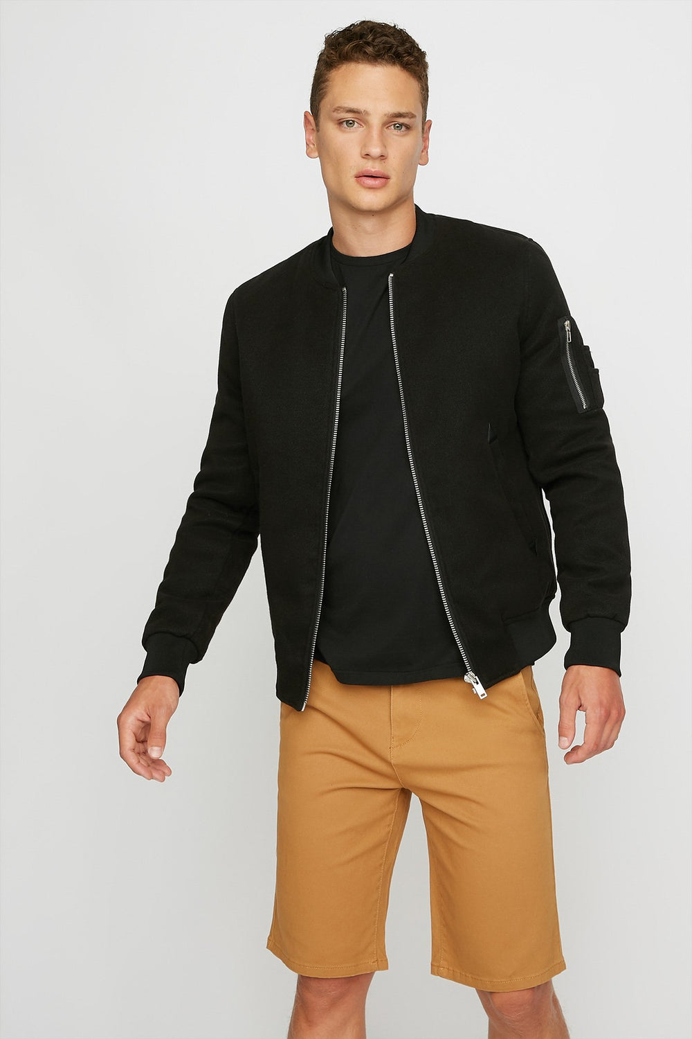 Men Short chino mince à devant plat Moutarde