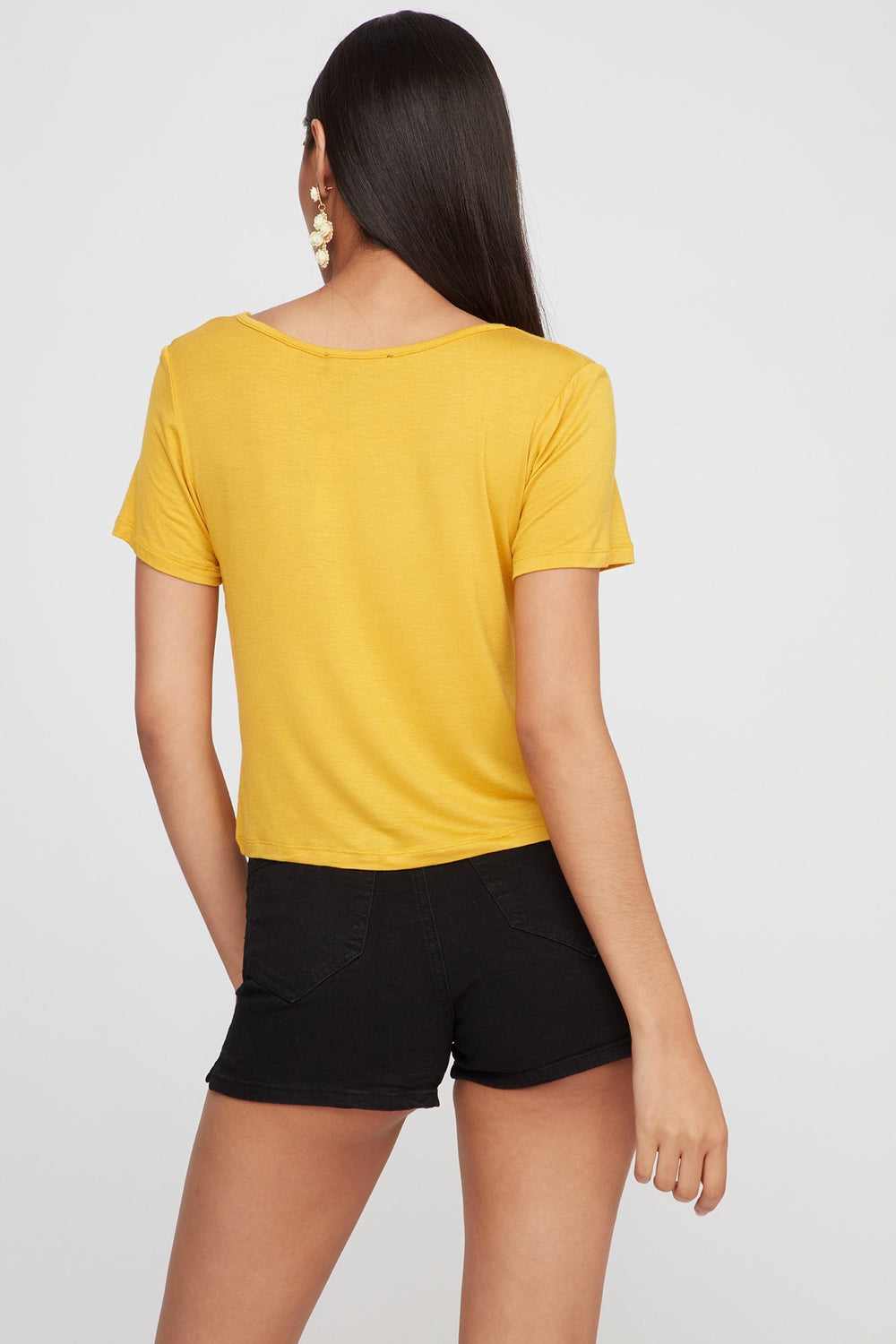 Women T-shirt de base léger à motif de cage au cou Moutarde