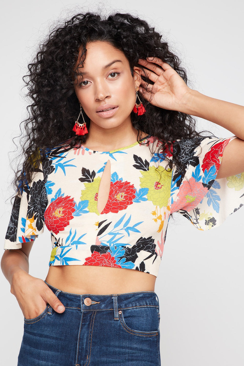 Women Blouse courte imprimée avec attache, fente avant et dos ouvert Multi