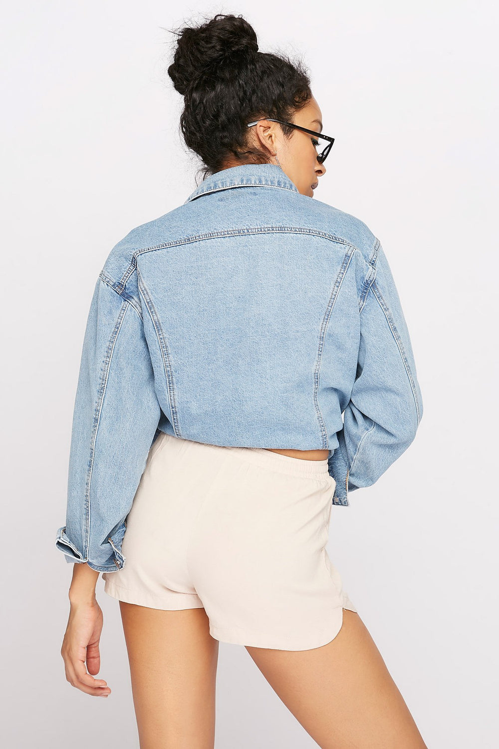 Women High-Rise Lightweight Dolphin Hem Drawstring Short Natural