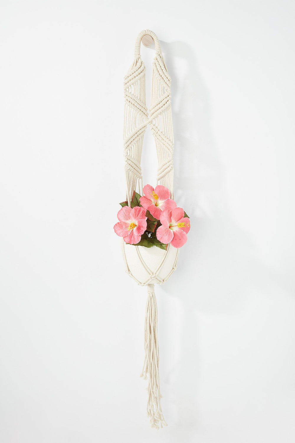 Women Macramé Plant Hanger Natural