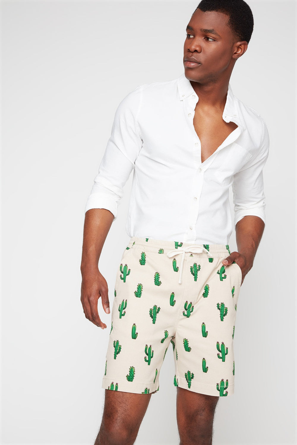 Men Printed Drawstring Slim Short Natural