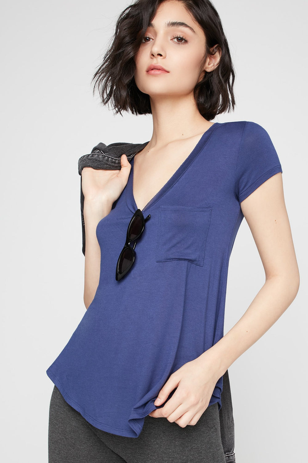 Women Pocket V-Neck T-Shirt Navy