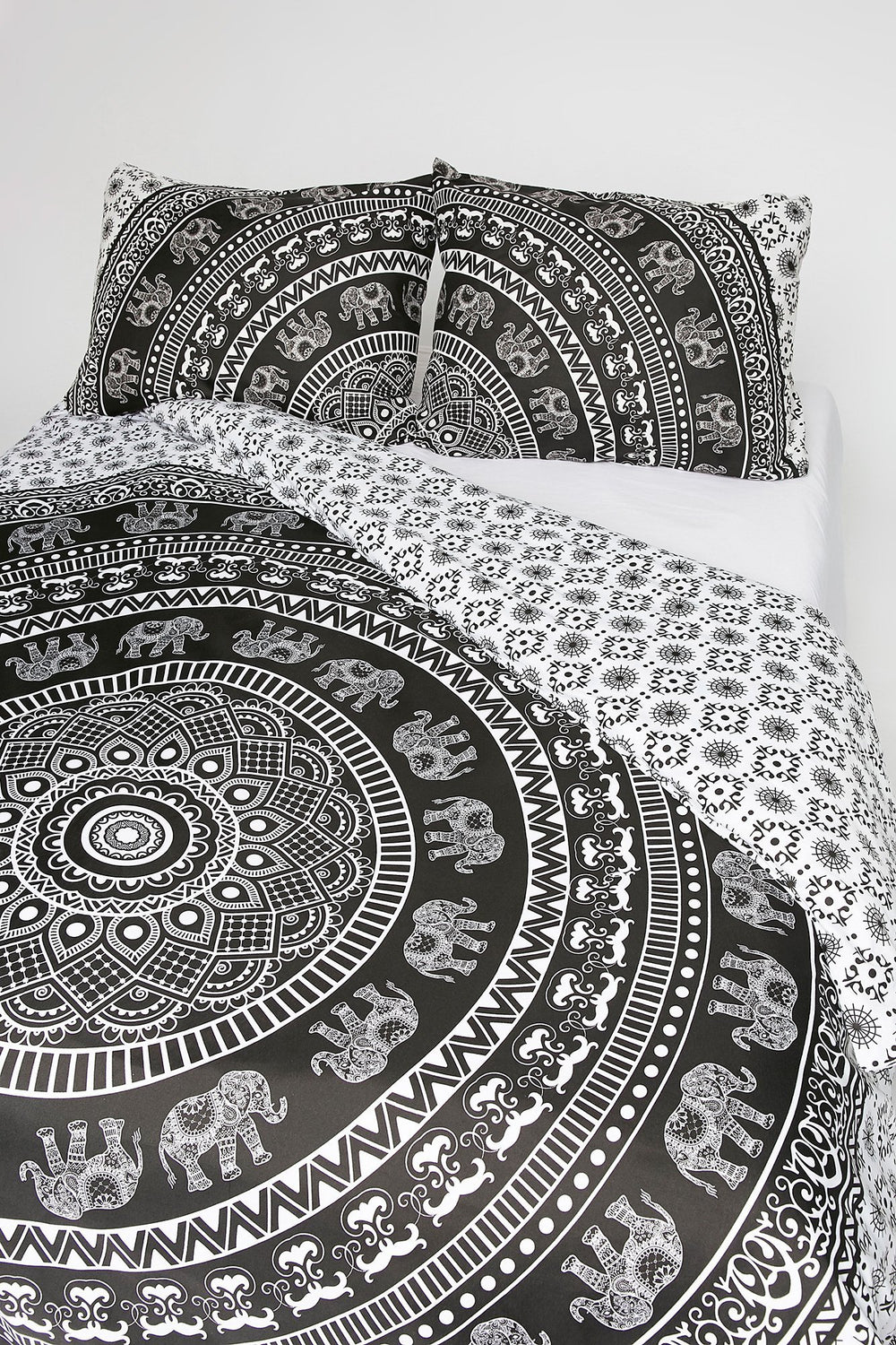 Women Ensemble de housse de couette à motif tribal pour lit double (2 unités) Noir et blanc