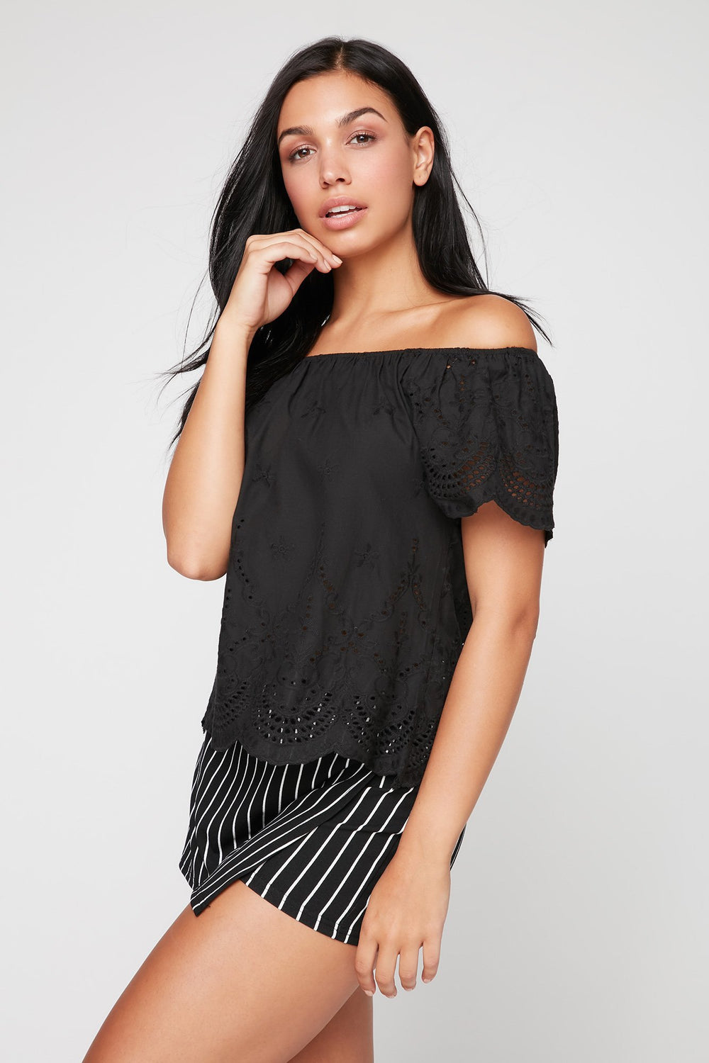 Women Blouse crochetée à épaules dénudées Noir