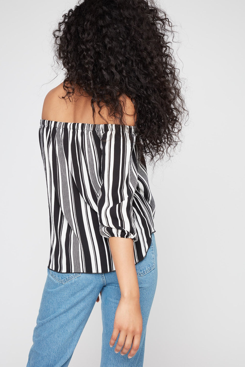 Women Blouse imprimée nouée devant à épaules dénudées Noir