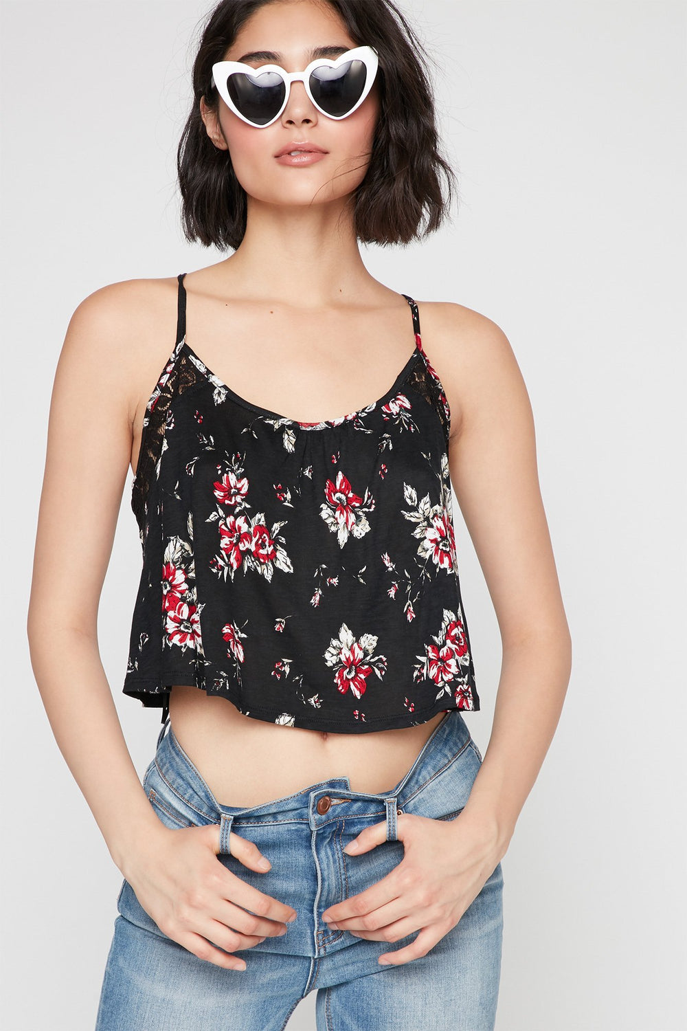 Women Camisole courte volantée fleurie à dos ouvert Noir