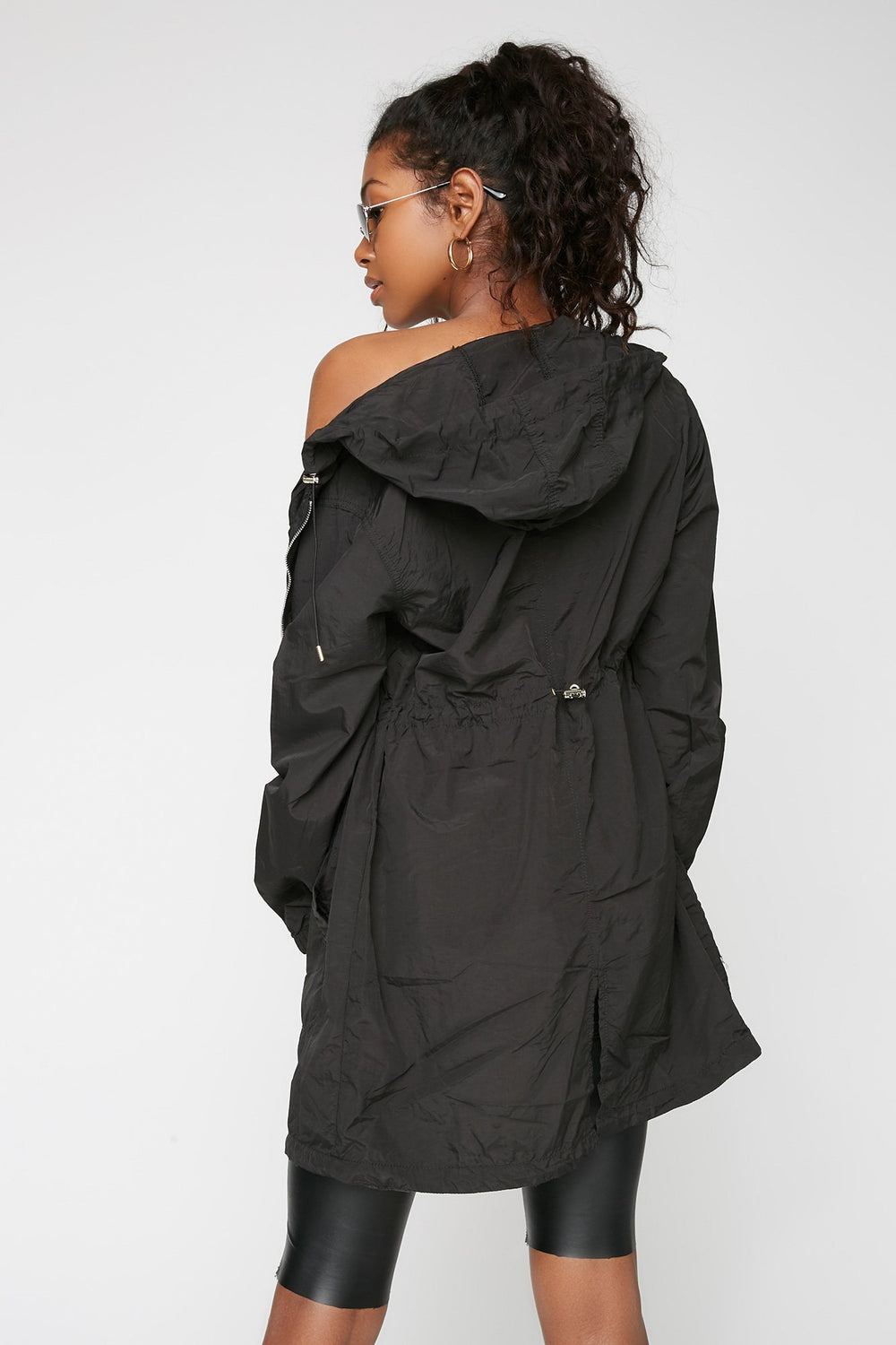Women Coupe-vent long à capuchon avec taille coulissante Noir