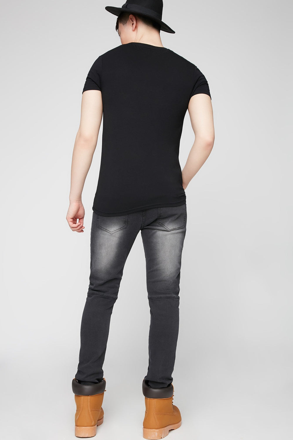Men Jean étroit de style moto délavé à l'acide Noir