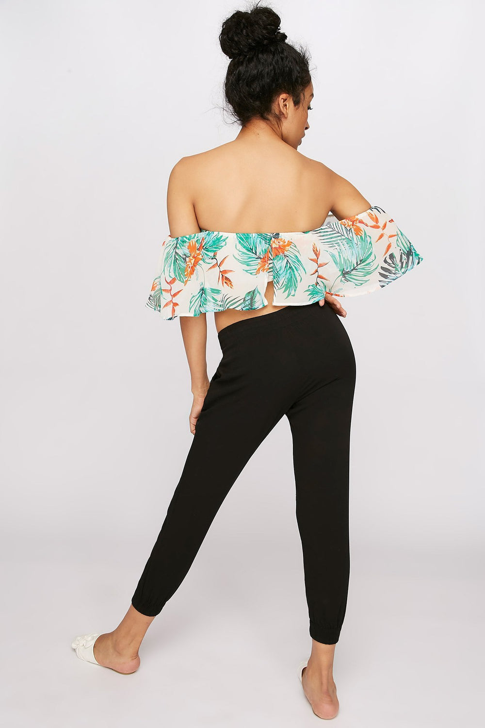 Women Pantalon léger à revers roulés et taille coulissante Noir