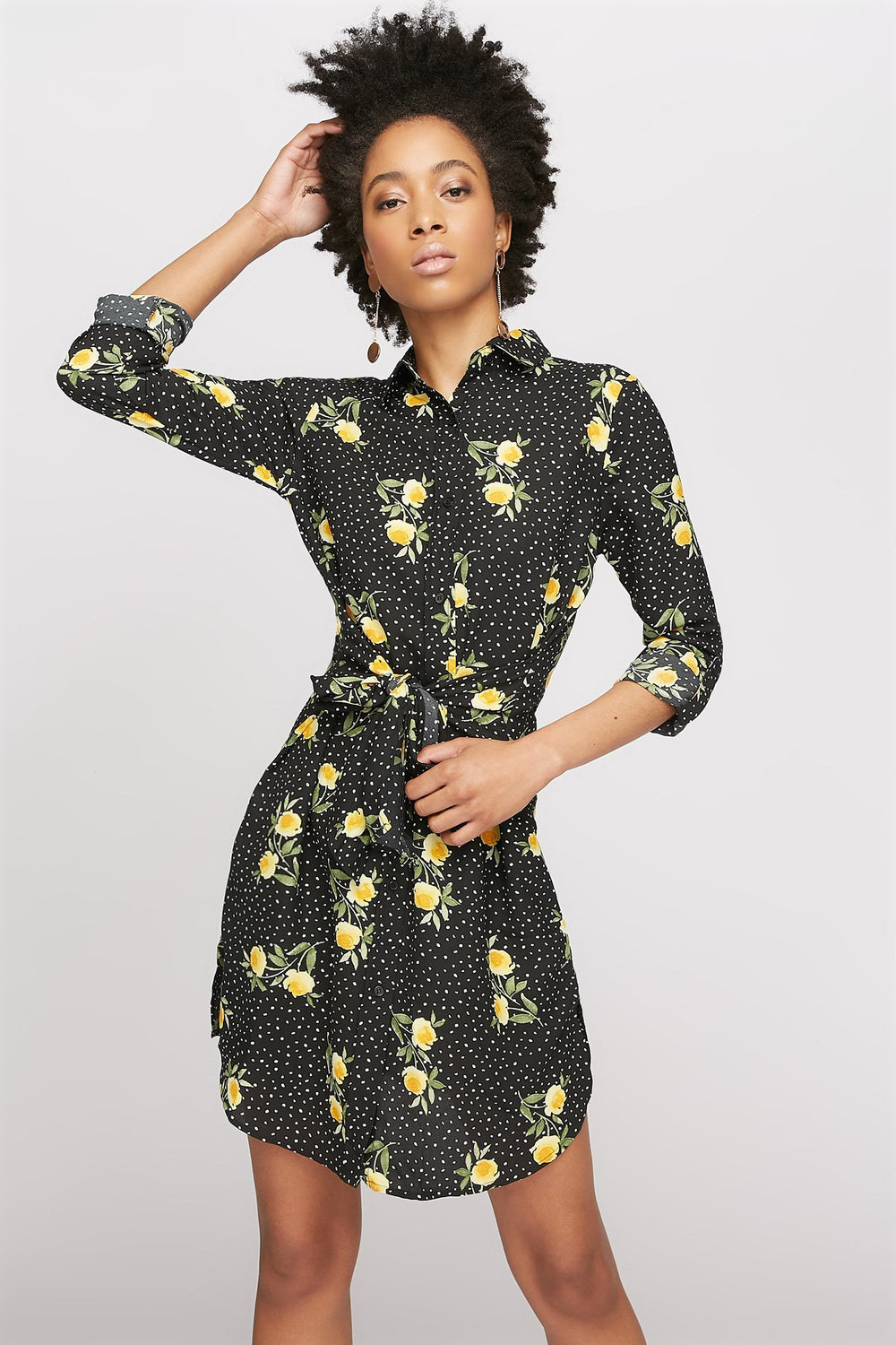 Women Robe boutonnée imprimée à manches longues avec attache Noir