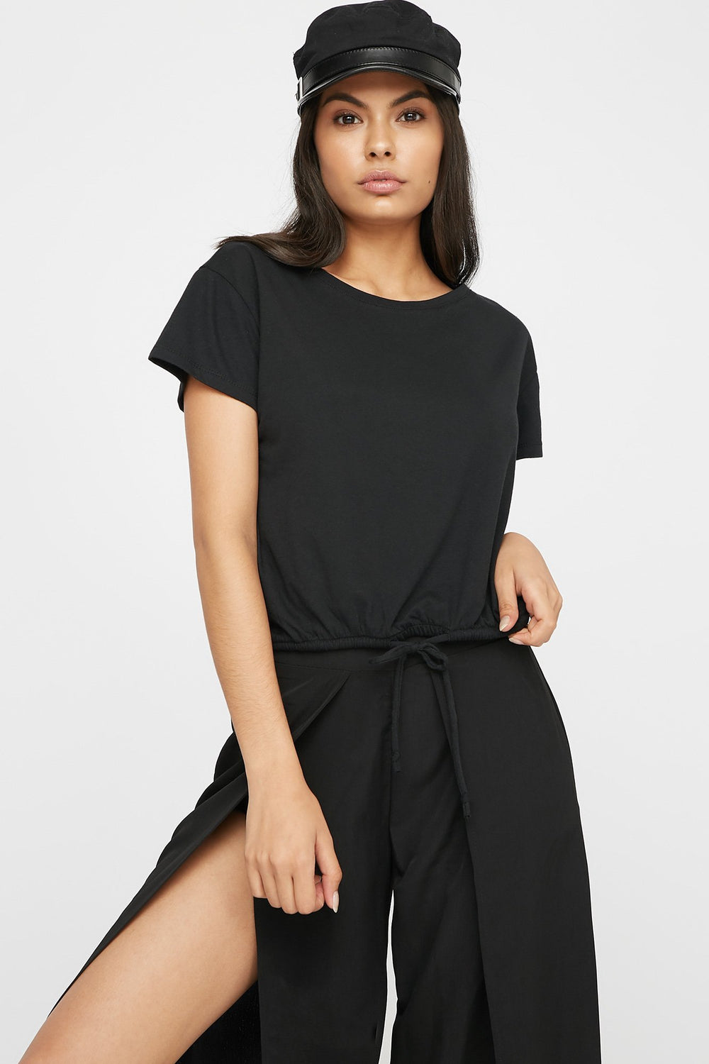 Women T-shirt court cintré à taille coulissante Noir
