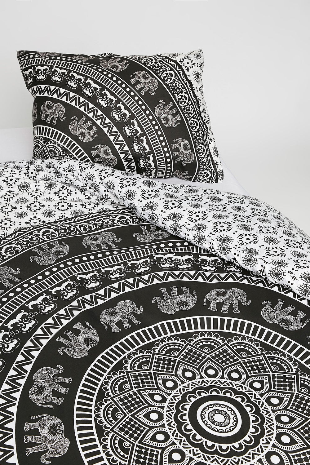 Women Ensemble de housse de couette à motif tribal pour lit simple (2 unités) Noir Total