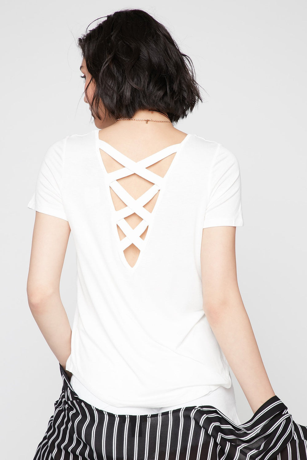 Women Crisscross-Back Dolphin Hem T-Shirt Off White