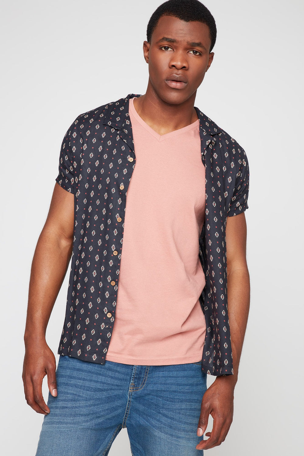 Men Coloured Basic V-Neck T-Shirt Pink
