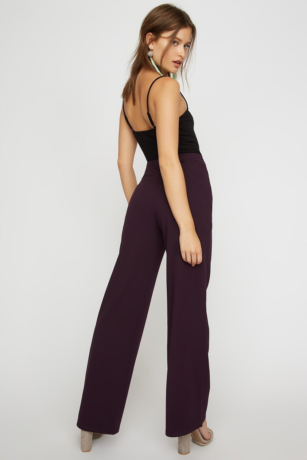 Women Pantalon à jambe large avec attache Prune