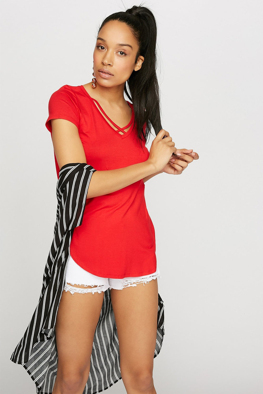 Women Caged Side Slit Dolphin Hem T-Shirt Red