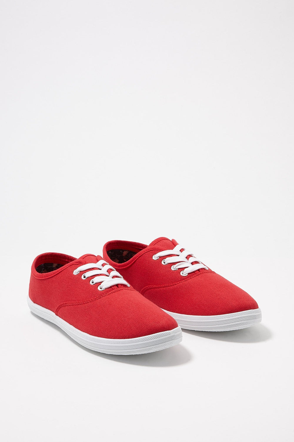 Women Classic Canvas Lace-Up Sneakers Red