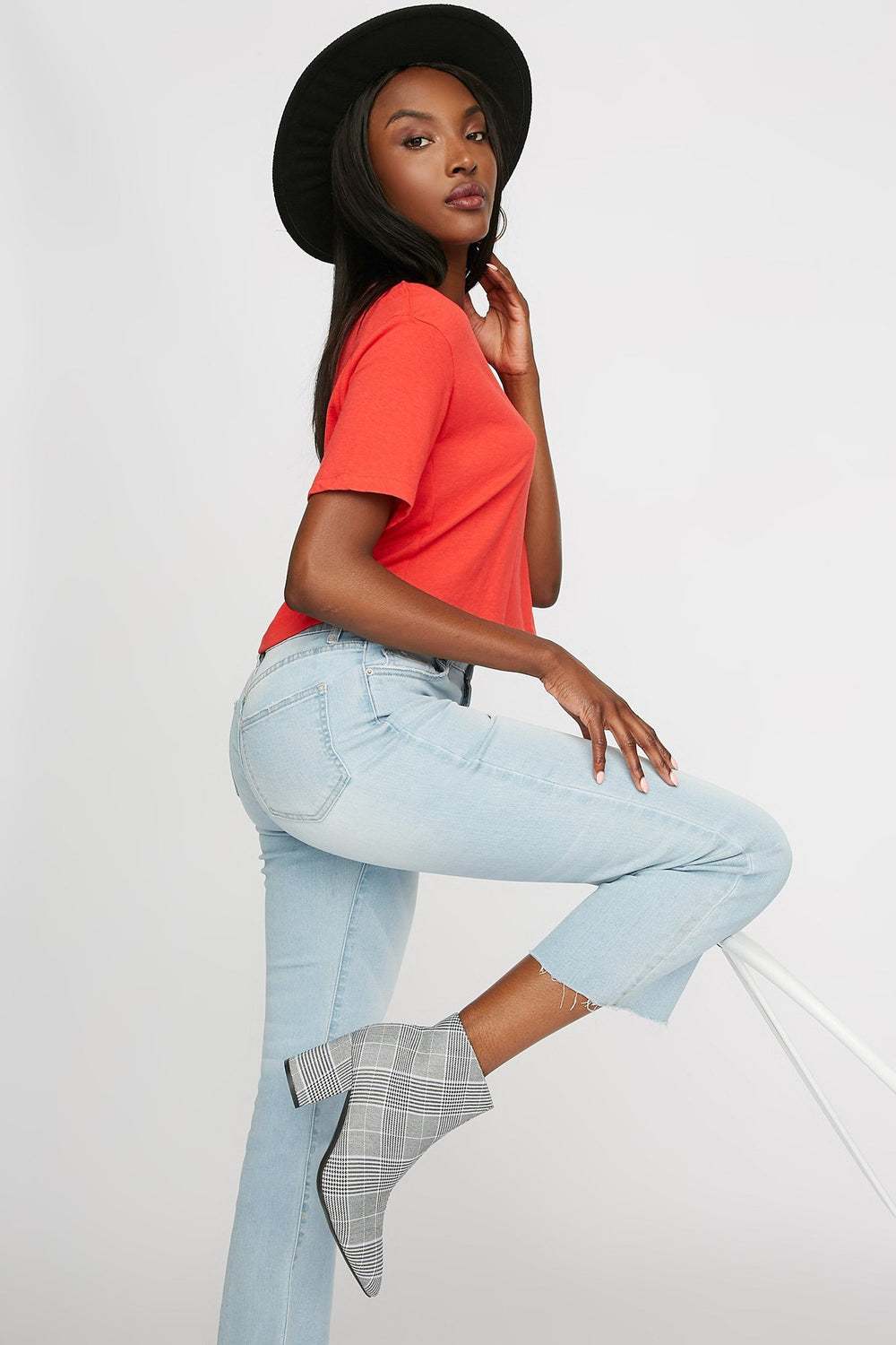 Women Cropped Front-Pocket Basic T-Shirt Red
