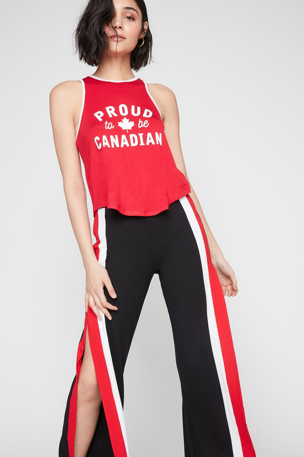 Women Proud To Be Canadian Graphic Tank Red