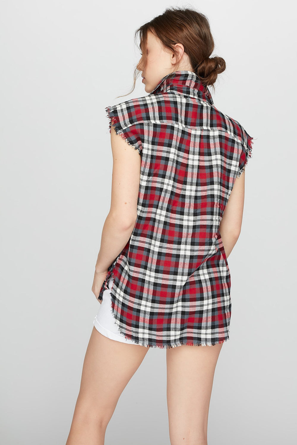 Women Raw Edge Sleeveless Plaid Button-Up Shirt Red
