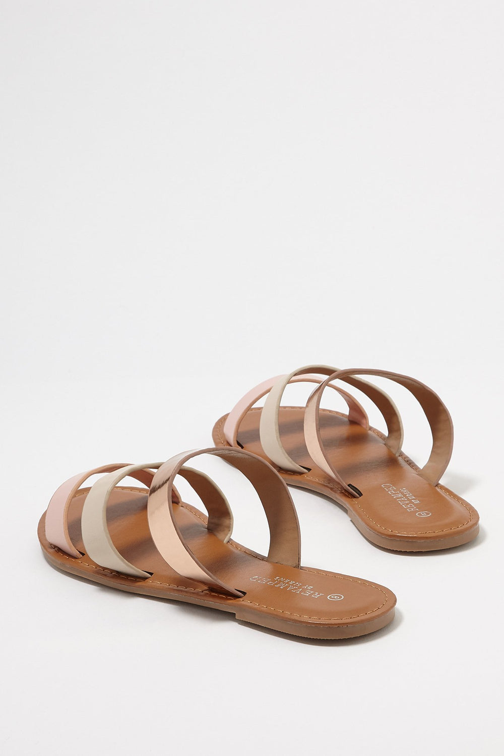 Women Sandales à enfiler en similicuir métallisé avec bandes triples Rose pâle