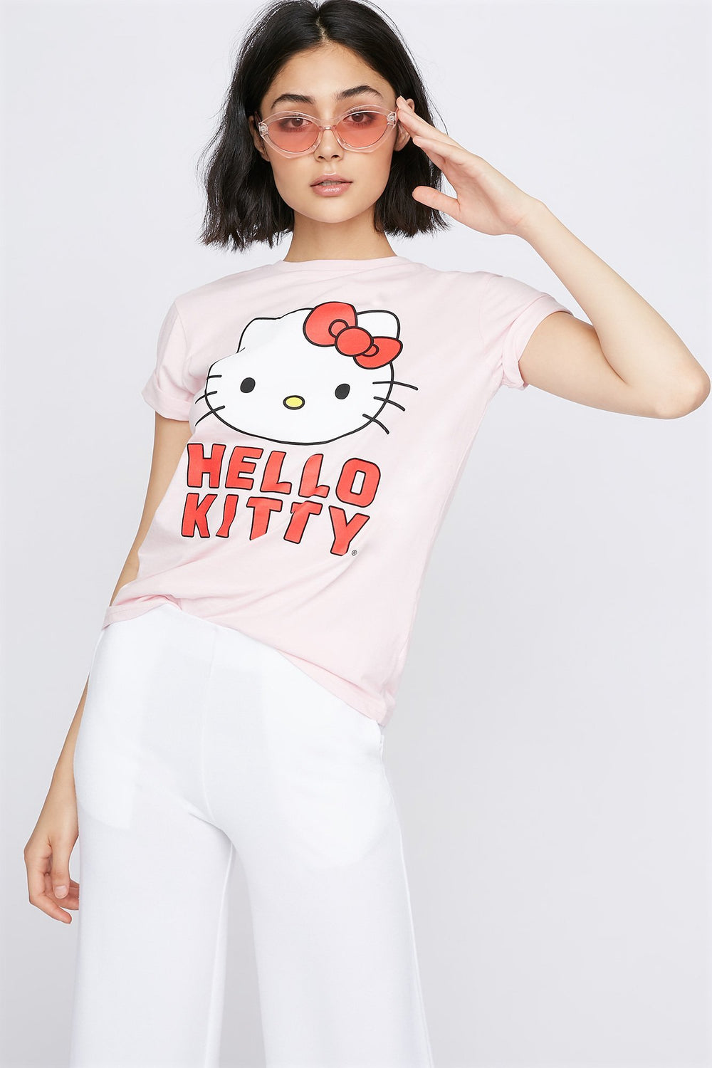 Women T-shirt à imprimé Hello Kirry Rose pâle