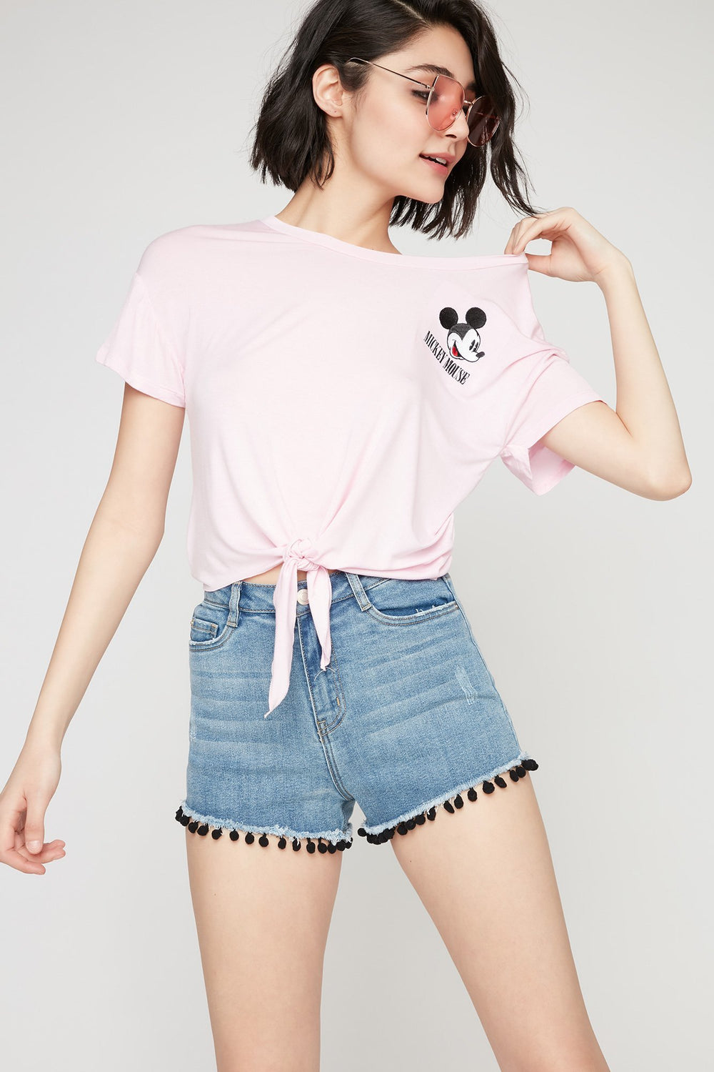 Women T-shirt noué devant à broderie Mickey Mouse Rose pâle
