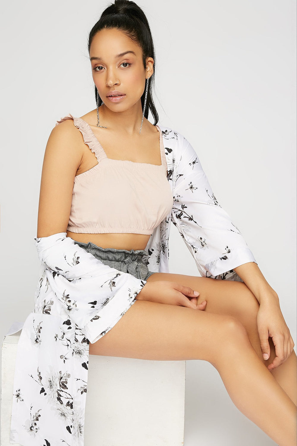 Women Ruffle Cinched Cropped Tank Rose