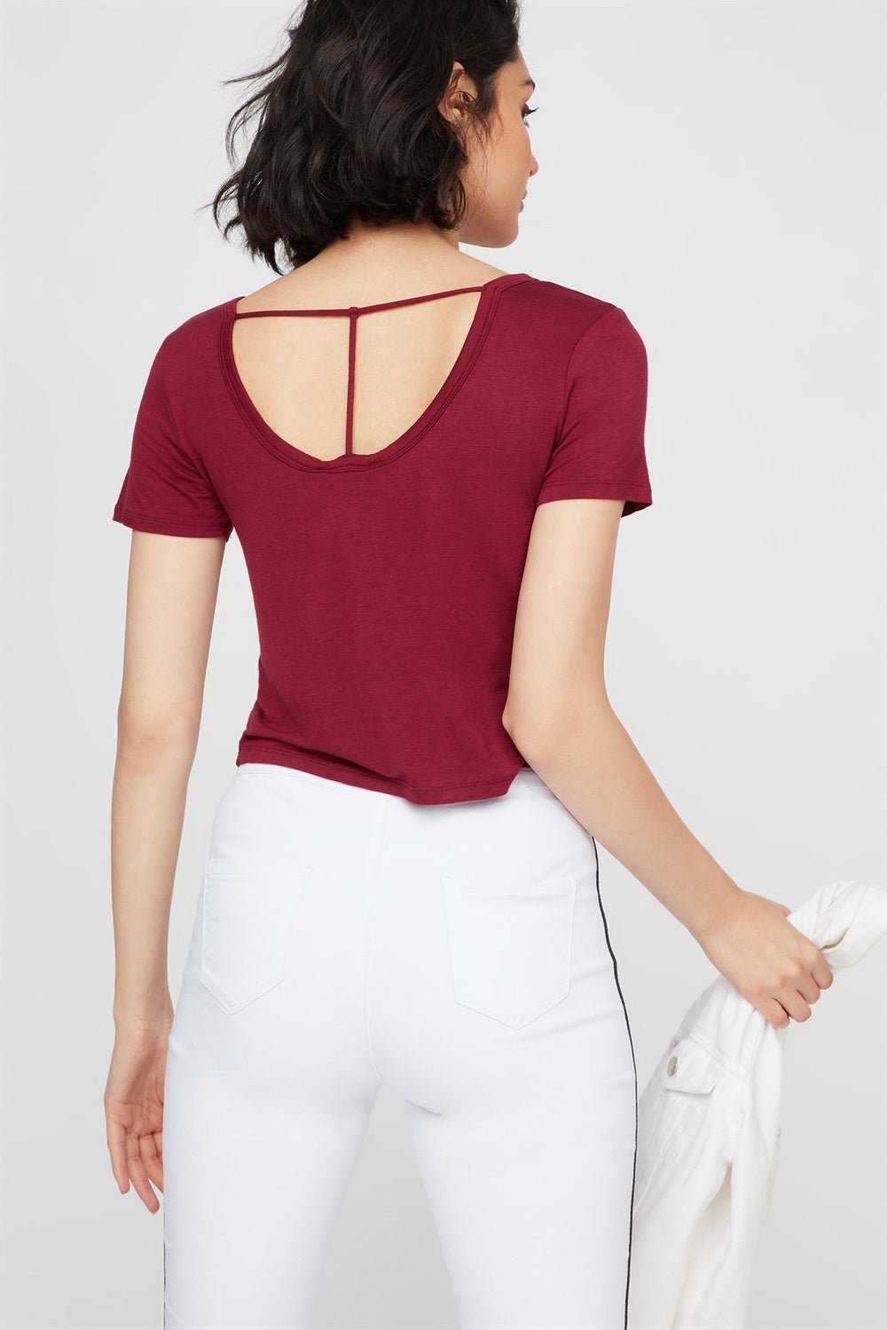 Women T-shirt court à encolure arrondie et dos en T Rouge foncé