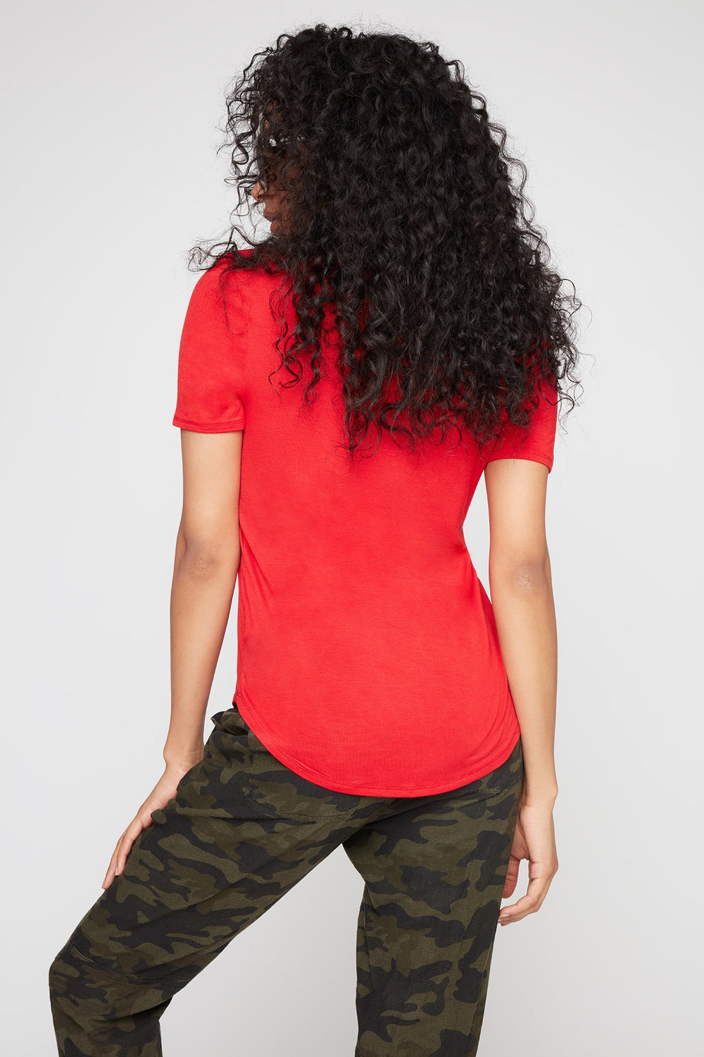 Women T-shirt léger à poche avec encolure en V Rouge