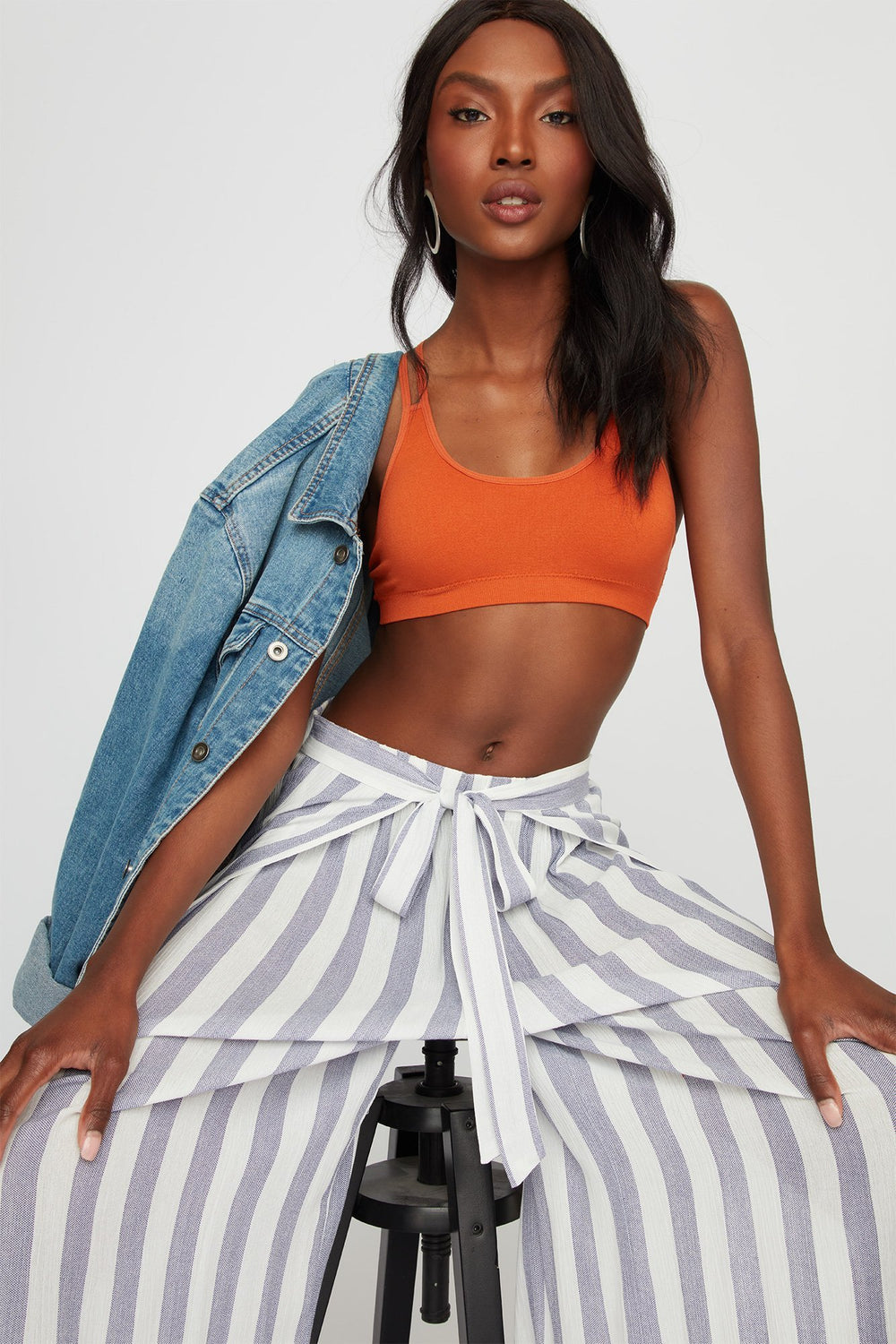 Women Bustier sans couture croisé au dos Rouille